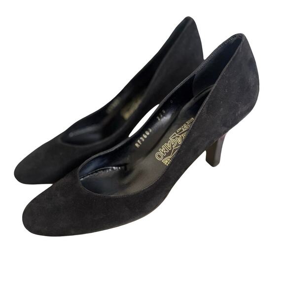 Y2K VTG. SALVATORE FERRAGAMO BLACK SUEDE PUMPS HEELS SZ. 8-8.5 EUC. - Picture 3 of 8